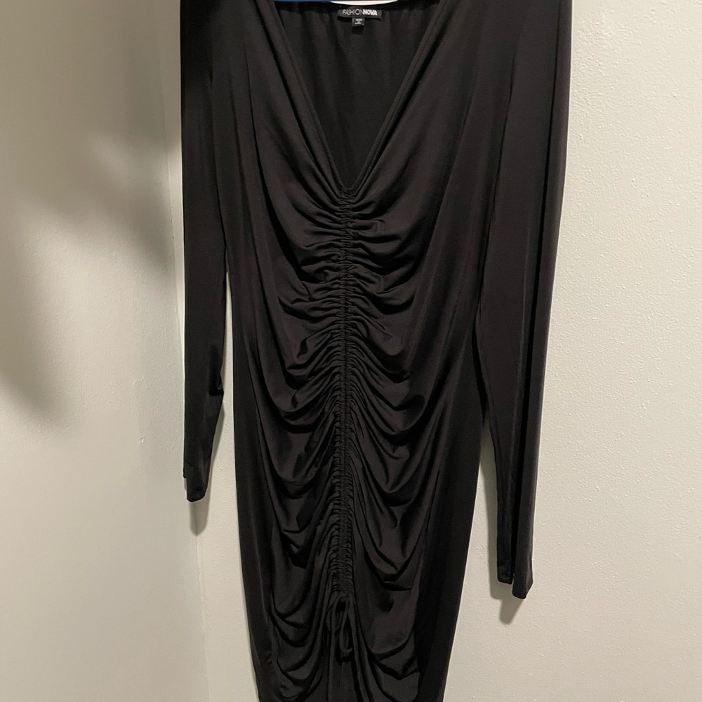 Fashion Nova Black Ruched Bodycon Dress